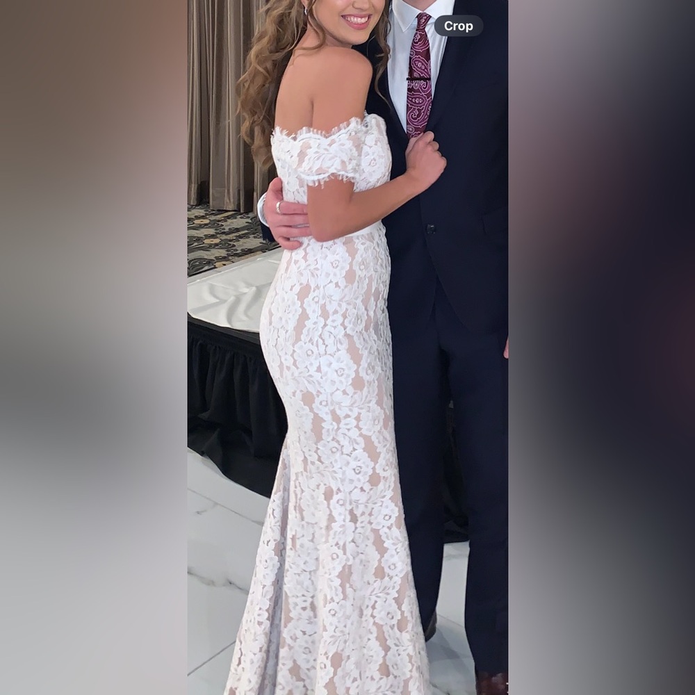 White Lace Off-Shoulder Dress
